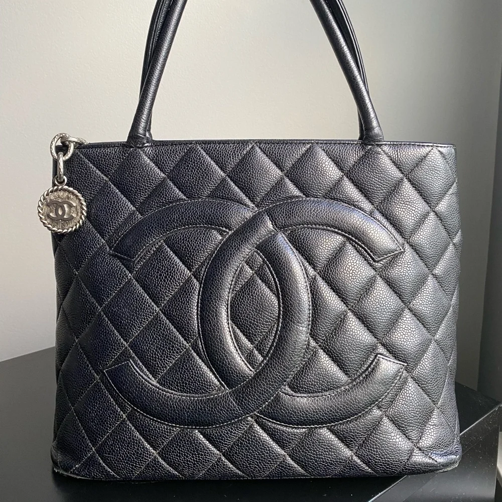 CHANEL MEDALLION BLACK & SILVER HARDWARE QUILTED CAVIAR TOTE